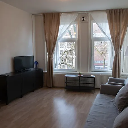 Waterlooplein Studio Apartmán *